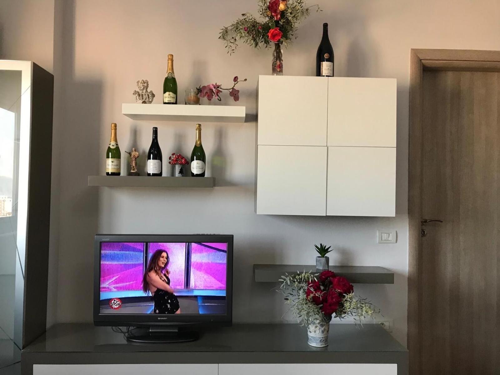 Queen Isabella Premium Hotel Vlorë Cameră foto